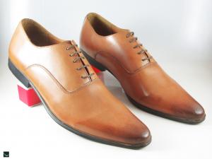 Oxford laceup tan shoe for office wear