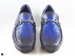 Patina finished loafer with saddle ornament in blue - 3