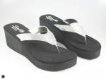 Women sandals in black with silver tip - 1