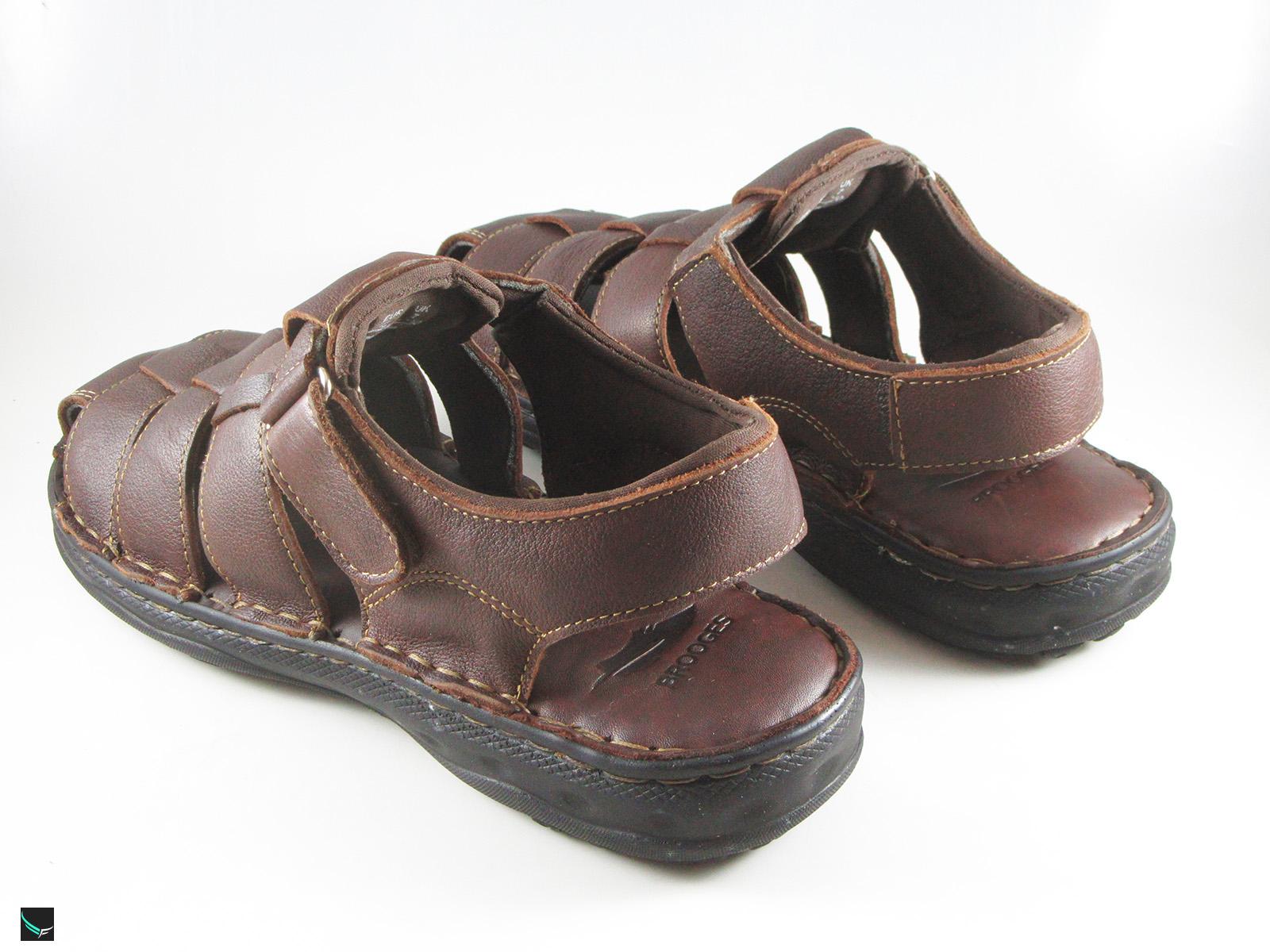 Brown Oak Men's Closed Toe Outdoor Hiking Water Shoes Sport Sandals -  Walmart.com