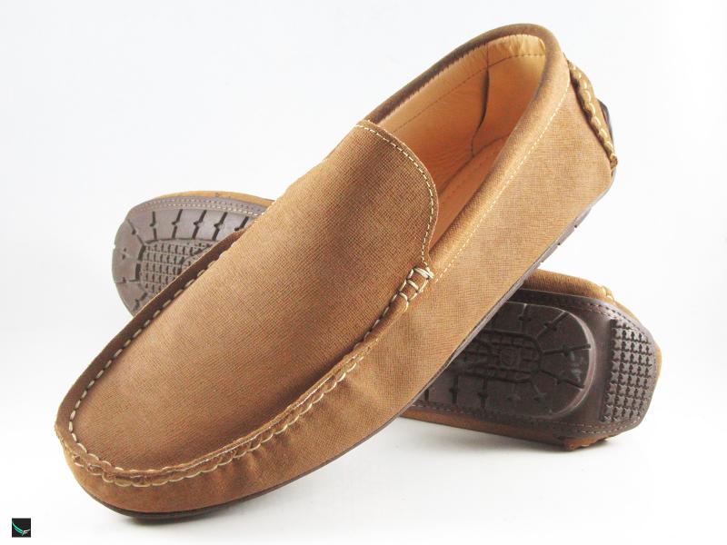 Cocoa drive in loafers