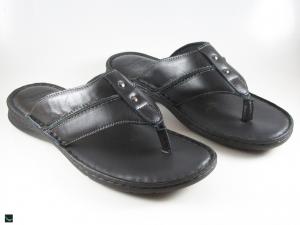 Thong strap Black genuine leather Slippers