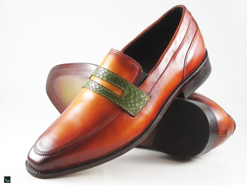 Patina finished Saddle loafer in Tan